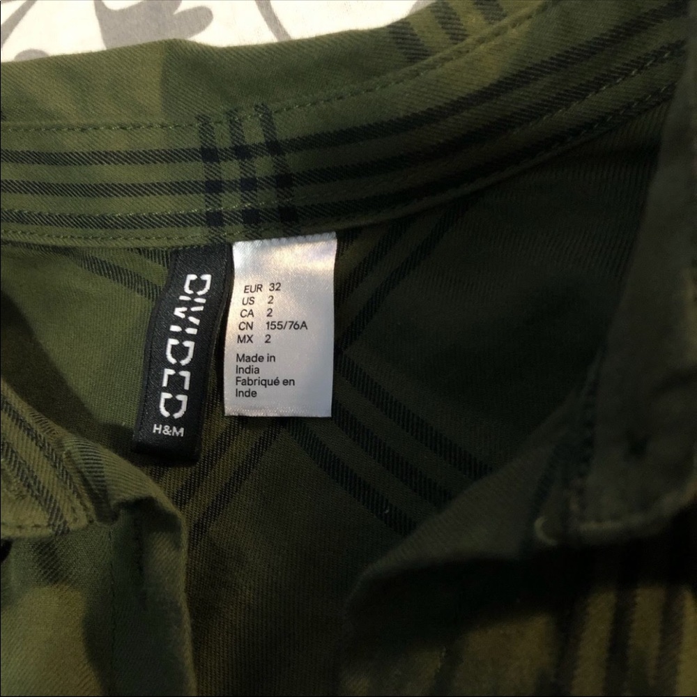 button down - Picture 3 of 3